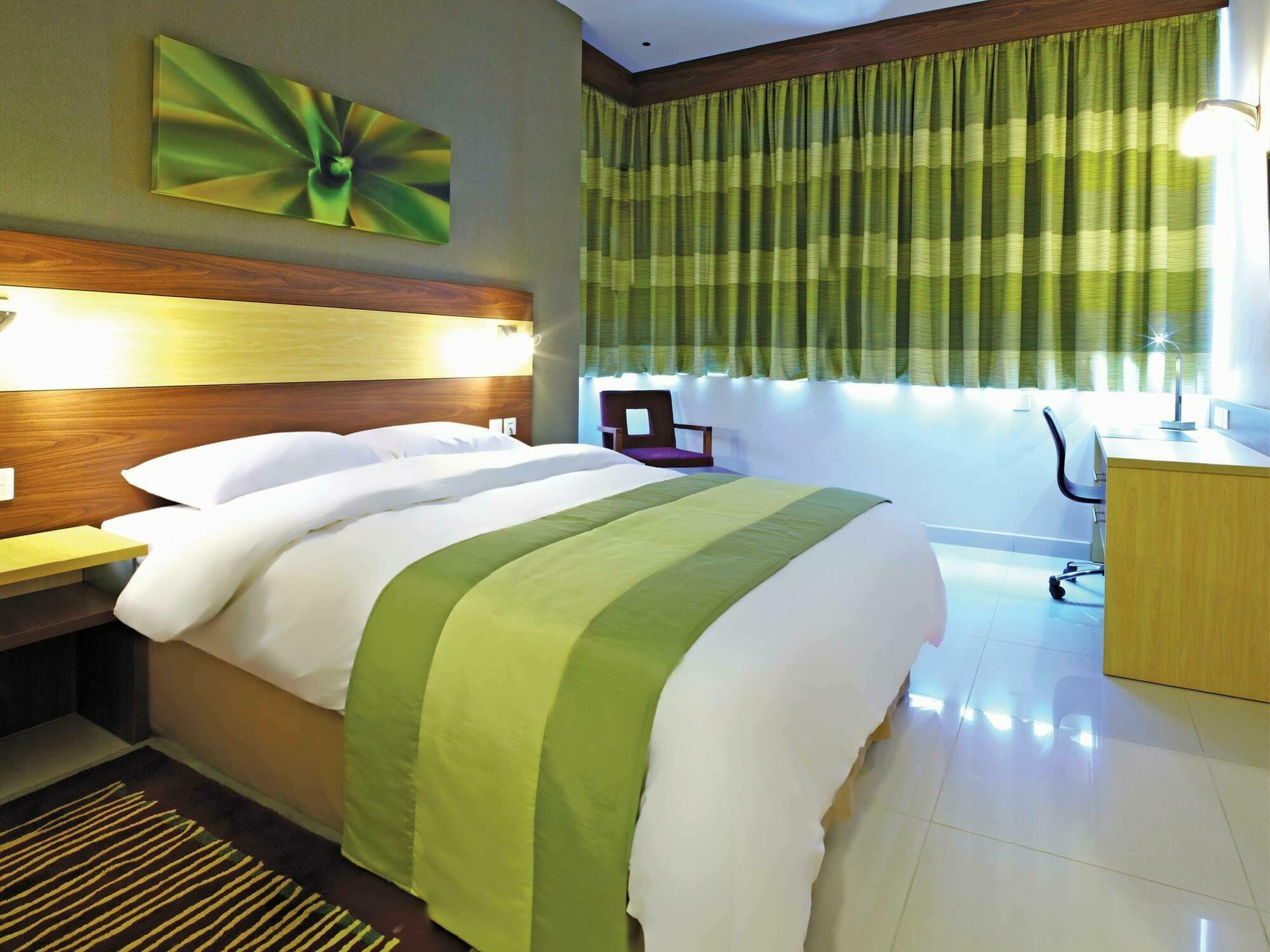 Citymax Hotel Al Barsha At The Mall Dubai Ngoại thất bức ảnh